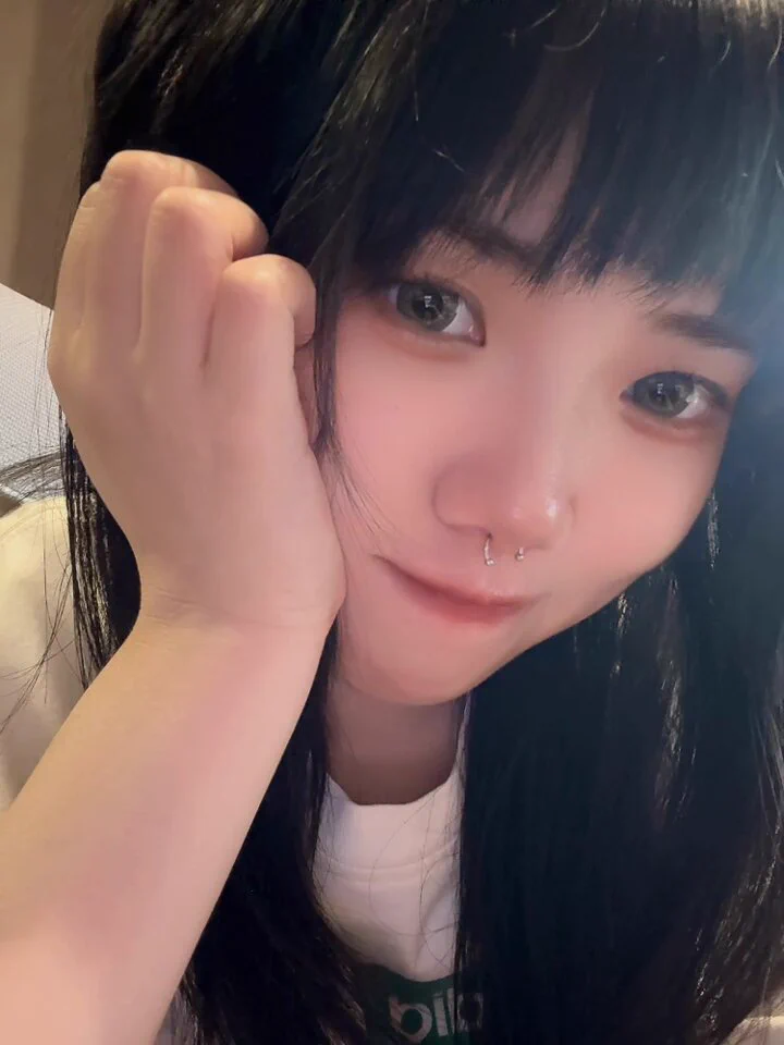 這邊除了照片影片一直被盜，發太大尺的內容還會一直被檢舉…之後主要活躍在主頁の心靈調教室頻道嗷🐾 https://t.co/TvmSzDCuyo