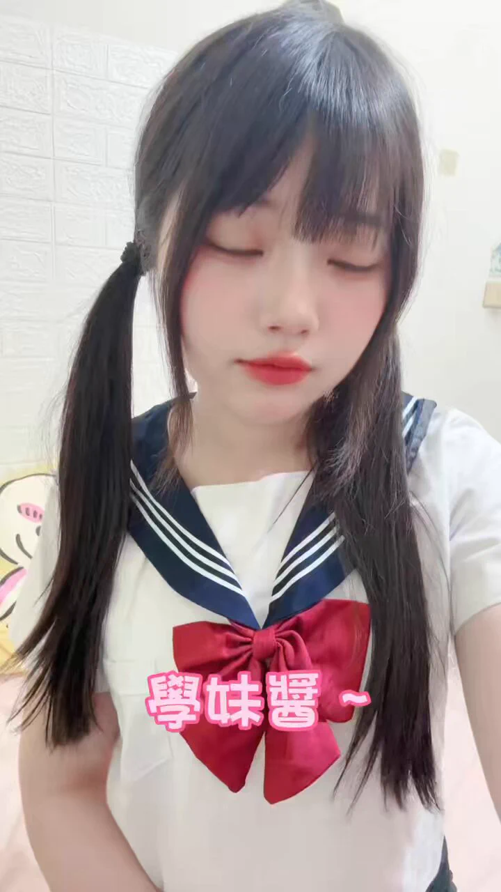 要學妹還是秘書？ https://t.co/3l2EQPC7Uc