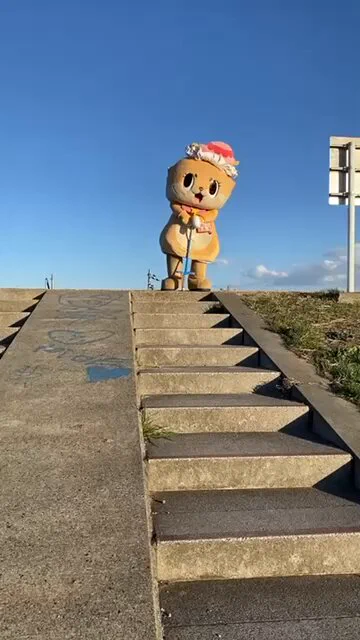 このまま下までピョーんっと行きますねっ☆ちぃたん☆ですっ☆chiitan want to show my dog ​​a cool side🐕 https://t.co/JstzjyvjhK