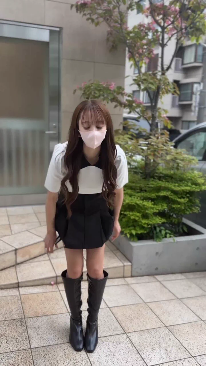 染みパンT脱いでポニテ https://t.co/S31kTxkoou