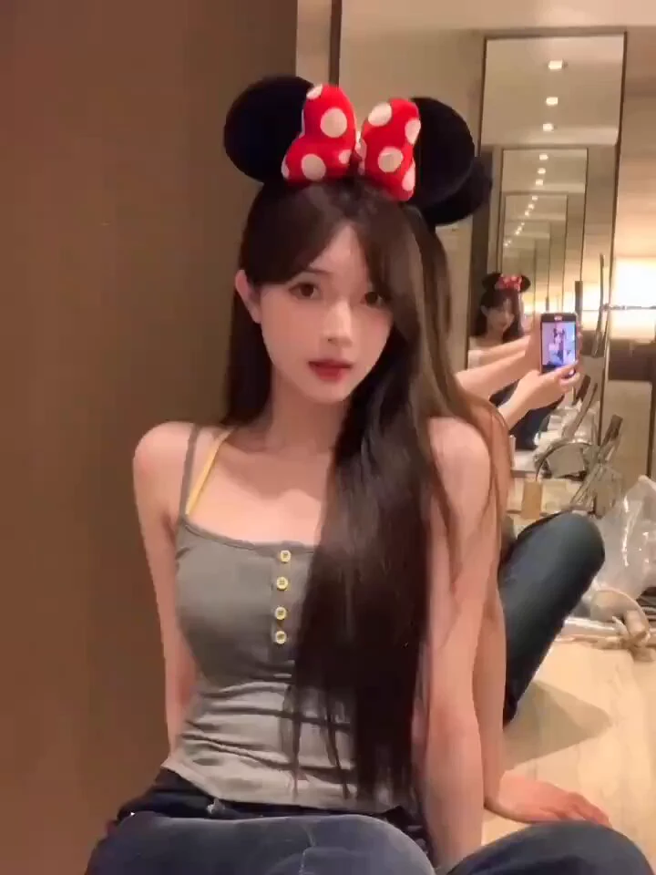 #北京菜菜🏠 #智婉————————————『北舞在读 皮肤雪白』————————————💜身高 172 03年北舞在读💜可以现场一字马 基本功好💜情商极高 不催会哄 情绪价值拉满——————————#大望路 #高白纯 #硬五联系方式备注Zfb口令🧧88加vx: 3934634893全国海选群：https://t.co/7oJaic2CCs https://t.co/cd1omZ46iH