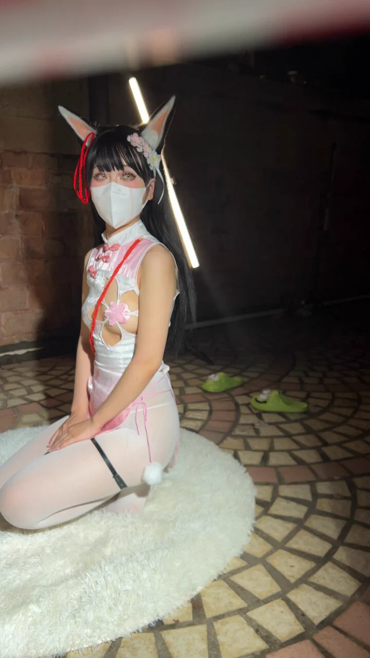 漫展巨乳coser 感谢群友分享#萤火虫漫展 #漫展 #cosplay https://t.co/MnrXsYy54P