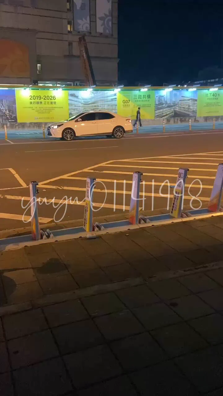 一個人獨自走在桃園某個地方知道在哪的要不要一起去旅館？ https://t.co/U49NbfjBCJ