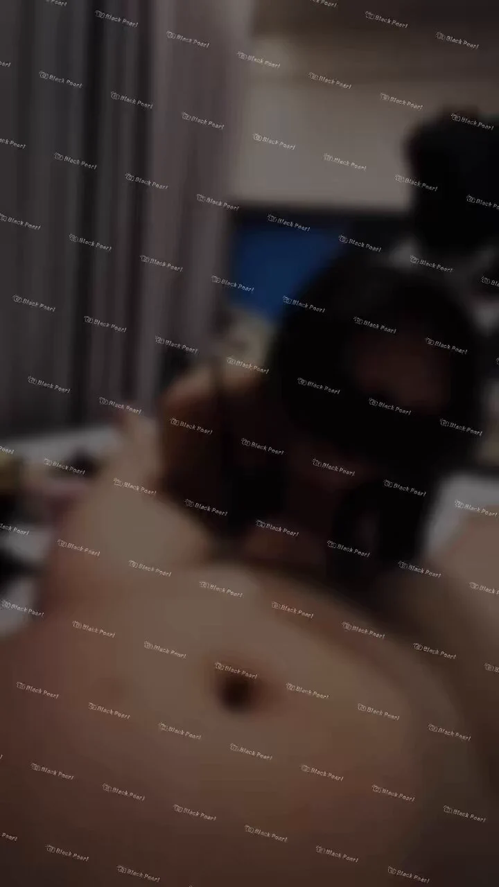 大吉大利，骚狗吃🐔我敢说每一个享受过老婆口舌服务的男人上辈子都拯救过银河系。试问哪个男人没幻想过反差人妻烈焰红唇在胯下乖巧跪舔的场景#淫妻日常 #骚货的日常 #母狗老婆 #妓妻 @AsianSwings4 @wqganenshi_ @tbzt2024 https://t.co/XZWy67V2Y3