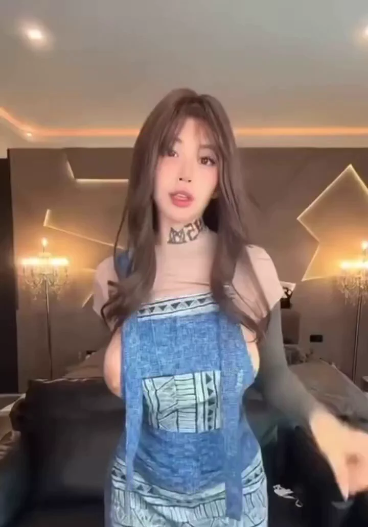 简单跳个舞 https://t.co/rHNoPAOv4K