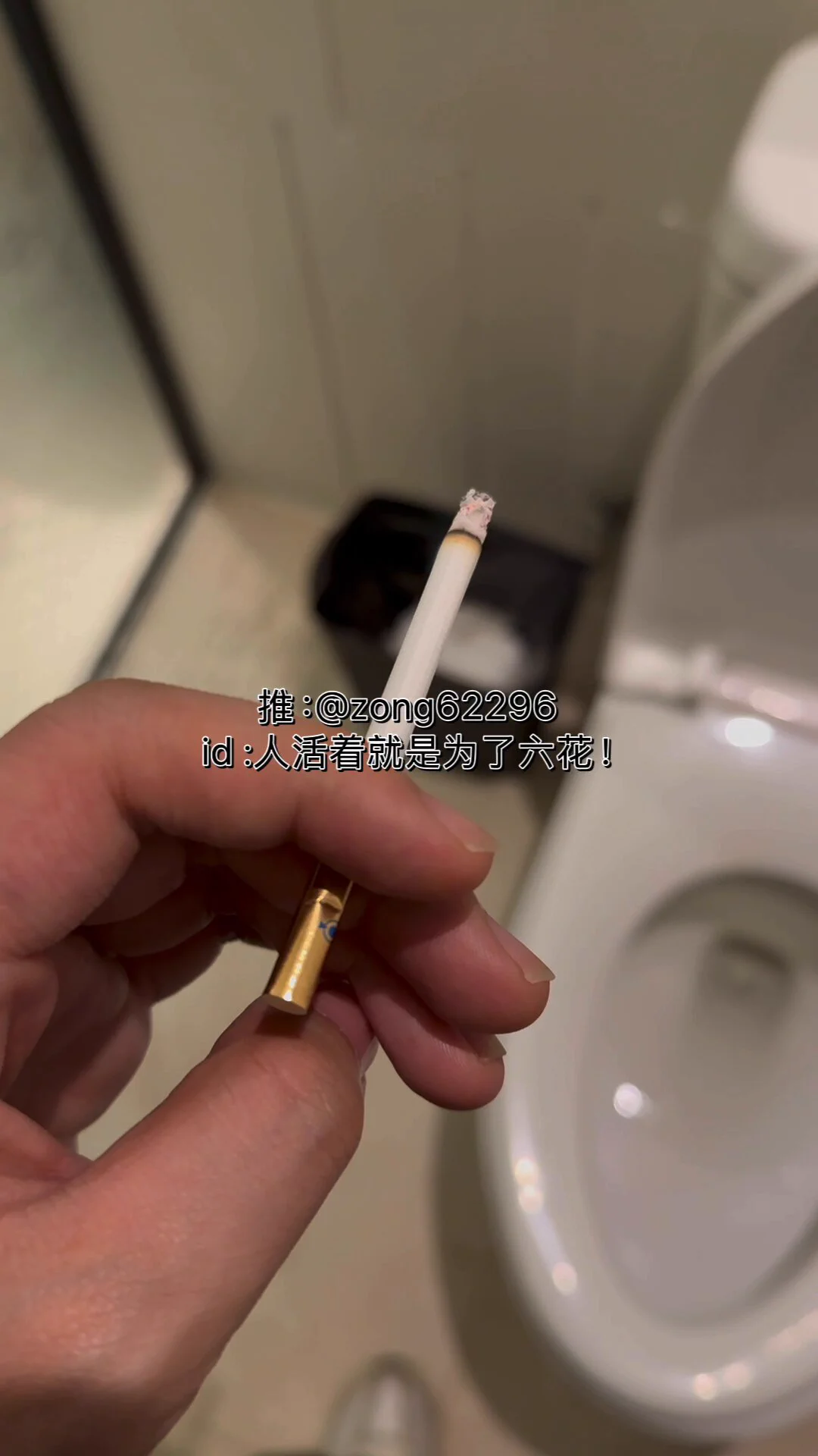 听声音…我都不敢想这单男操我老婆操的得有多用力。老婆像是已经被单男操到神志不清了，已经开始喊单男爸爸了，然而我躲在厕所抽烟，这合理吗🫠 https://t.co/zZTeiOVswj