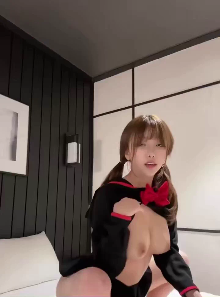 #陕西 咸阳小m，喜好侍奉，为主而生，主人开心即可。希望能从相识开始接触一个主，再到熟悉认主😊喜欢在身上写骚气的文字，贴淫纹，感觉很酷～（同城可约）联系方式在主页电报 https://t.co/im1buUBVo7