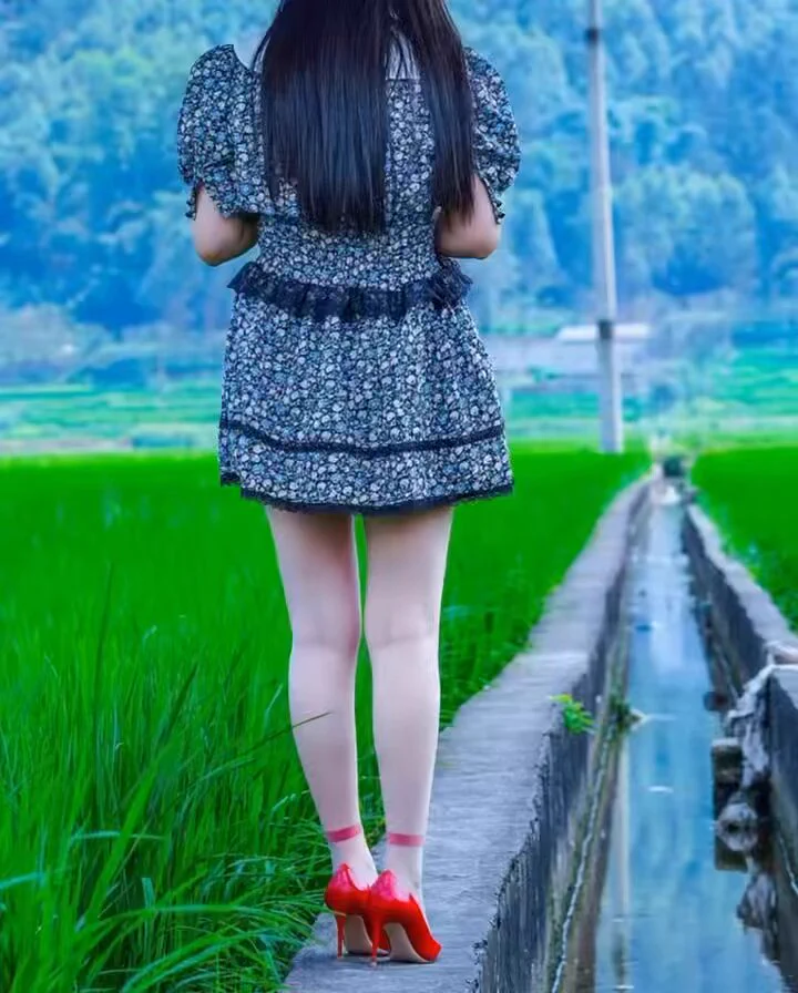 你的笑容是我最喜欢的，因为它能带给我力量。 https://t.co/SW2Z4uxc3E