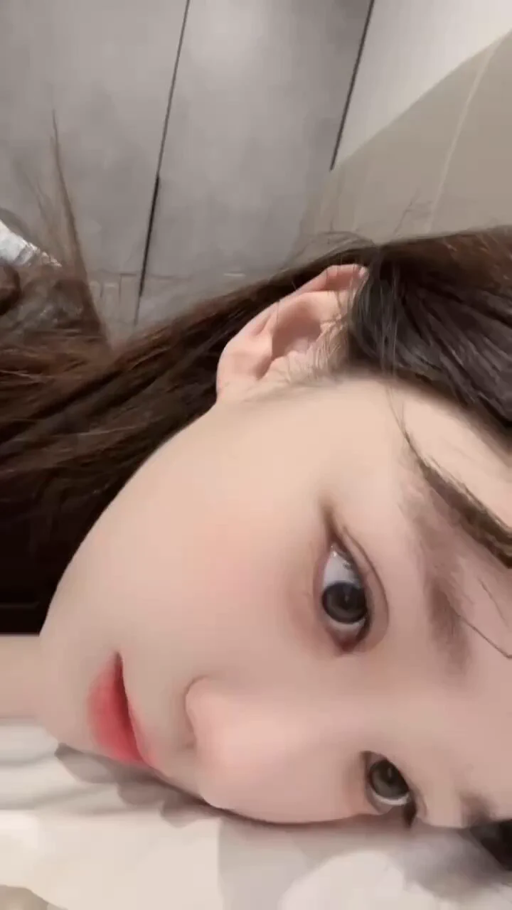 #上海 🏠#黄浦区硬五 S1168-C-45kg-04年第一次下水 天然妈生脸💖身高：168胸:   c💖体重：90斤💖年龄：真实04天然无整 在校生💖不抽烟不喝酒⚠️非全职工🐧：2742100208 🛰️：xxcosww888 ✈️: https://t.co/KBeFFJYCbM 看照门槛🚪 100 （永久有效） 备注zfb口令🧧✈️ https://t.co/8B952MJNO4 https://t.co/h8hPfe1S6v