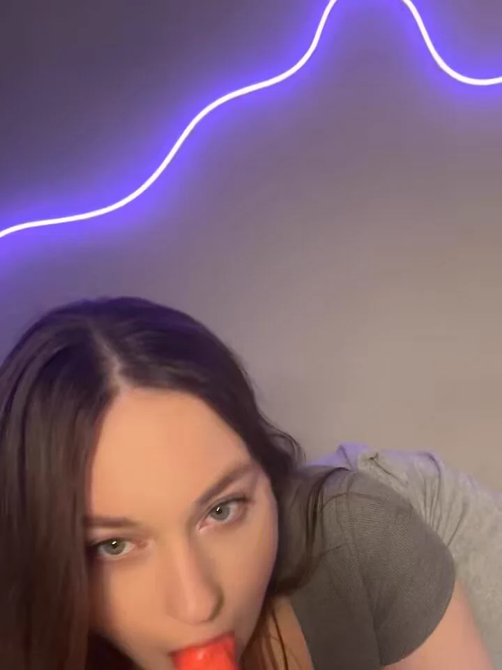 @mariyasnd my FREE 0F is CRAZY https://t.co/Cseuids09K