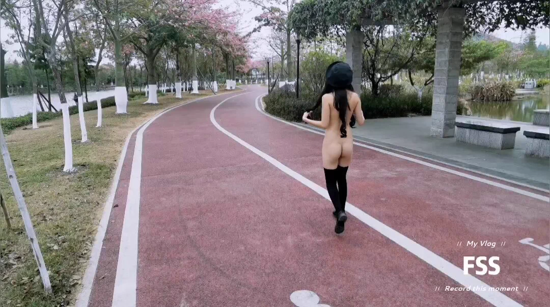 曾经的露出网红搭讪老爷子投稿：@slamdunkxs@slamdunkxm https://t.co/kQTMsKtjiC