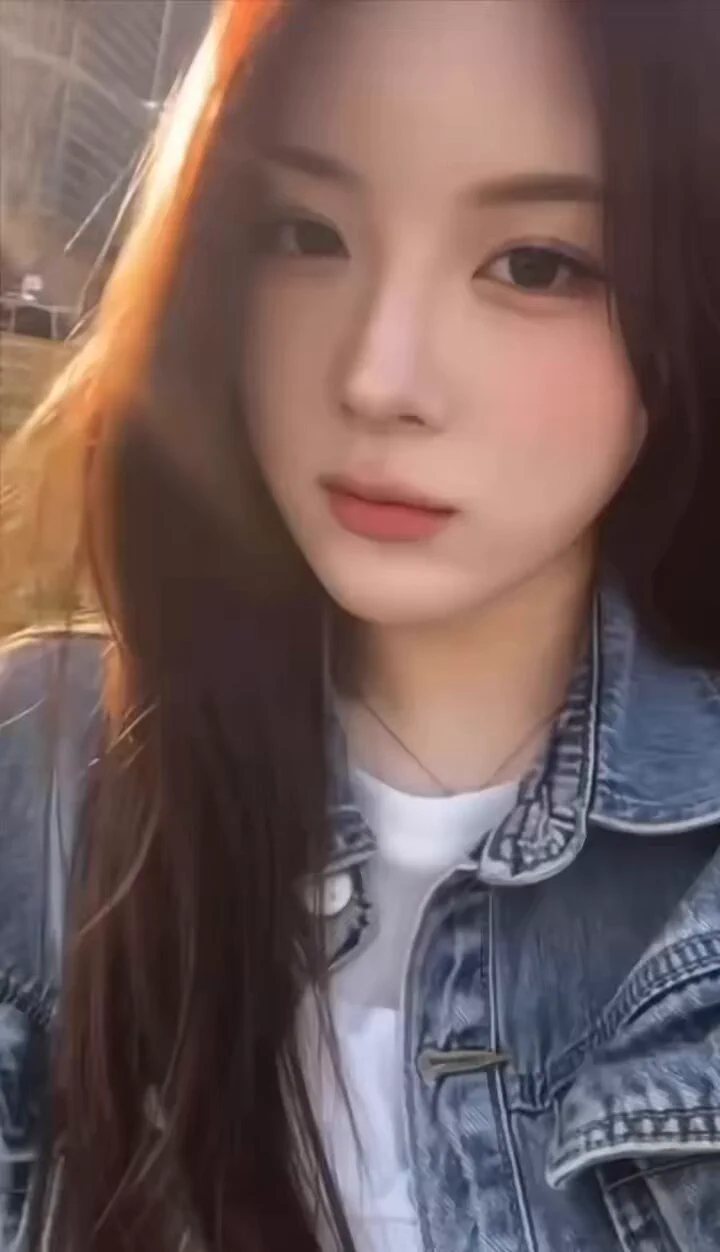 梵高今日推荐兼职线下❤️坐标： #北京 ♡ —————————————— ♥🎀来自成都 真实中国传媒在读学生🎀高素质 高智商高情商平易近人🎀无疤痕无纹身全身雪白联系客服⬇️🐧：3823697805微信: qaz08097654qqtg美女看照群：https://t.co/0S54Flb0Iitg入会客服：https://t.co/kynkf2dOlx有门槛 全程 🉑 https://t.co/MI7oZpbpja