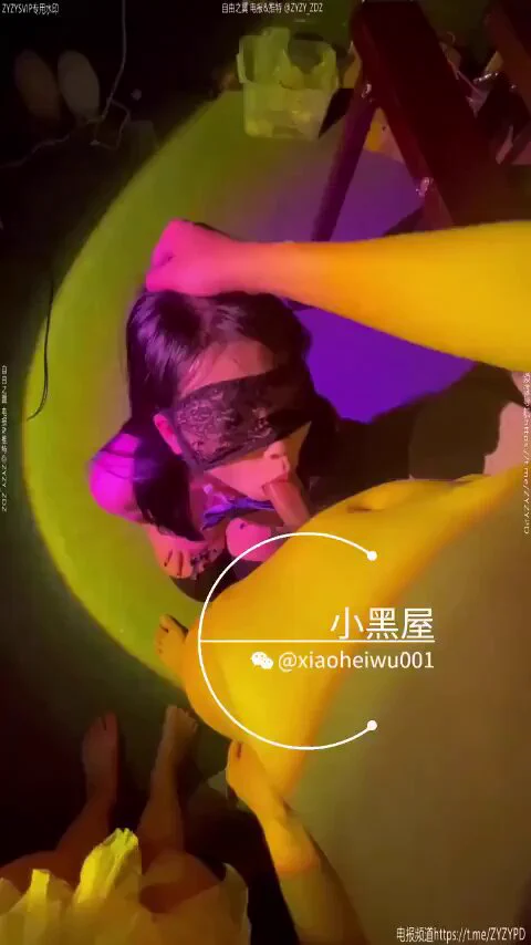 山东的绿帽粉丝送来的教师女朋友 【二】说性冷淡 让调教一下 开发三洞 各种器具都要用一遍送来一天，大家自己看成果怎样完整视频转发进群获取 https://t.co/rphHenXcd7