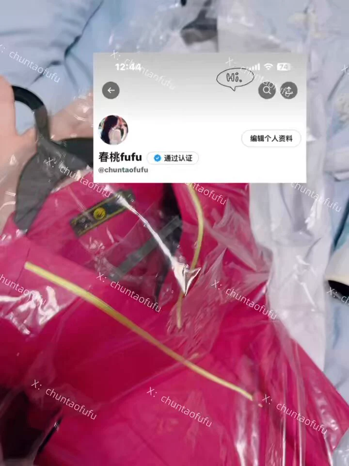 找出了我的空乘工作服😂😂谁想看我穿起 https://t.co/nn3P91lsZA