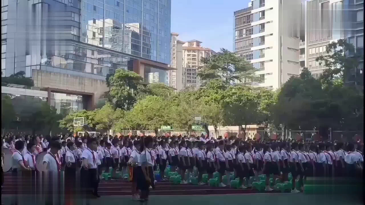之前一个玩伴想试试老师口技☺️☺️几下就弄出来啦，老师尴尬呀😖😖能不能邂逅到一位持久一点点的玩伴🤓🤓#老师反差 #礼貌搭讪#看到必回#### https://t.co/q1FtxyWhOl