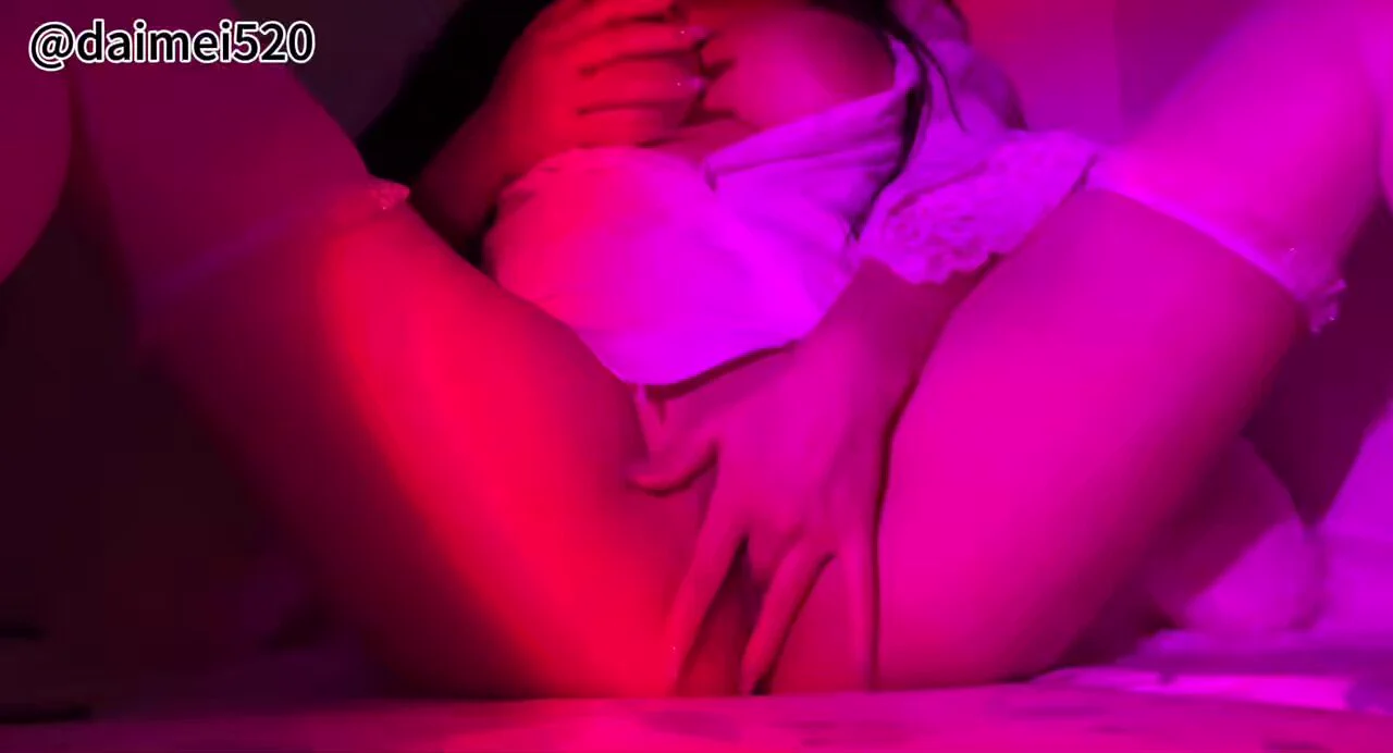我是黑夜中的精灵，为全世界的男人扫除一切的黑暗，你进不来说明你细，不行🐍的也快投稿💕@SexytoLady @SexytoGirl @SexytoBaby @SexytoDoll https://t.co/Li8U5ZgKK9