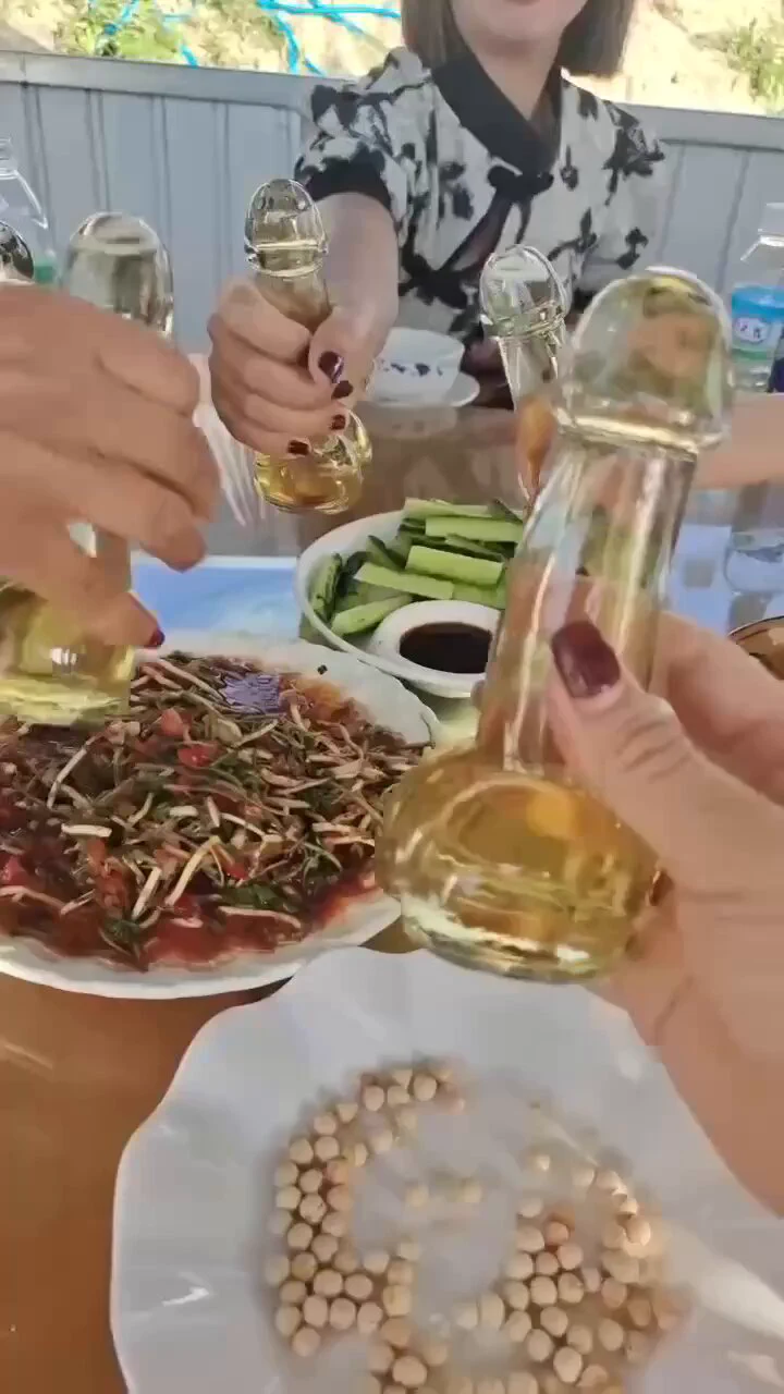 这个杯子太讲究了！！！！ https://t.co/iJjl0EL6QU