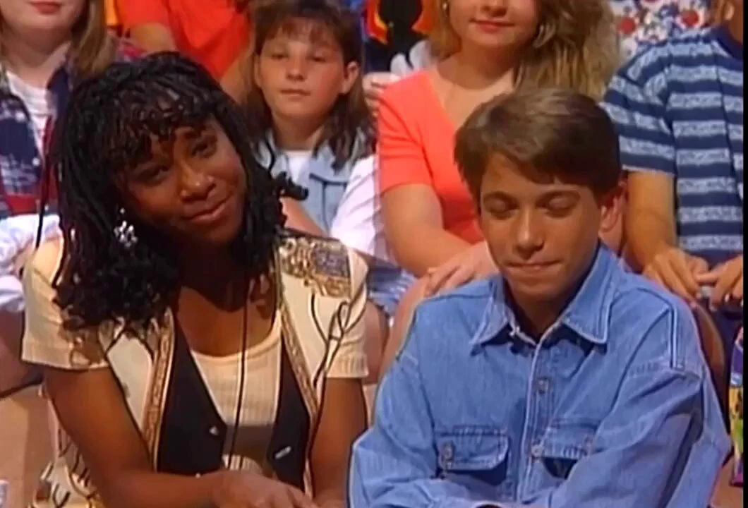 Britney Spears and Justin Timberlake perform, "I Feel for You" (1993) https://t.co/drUWXvF1yf
