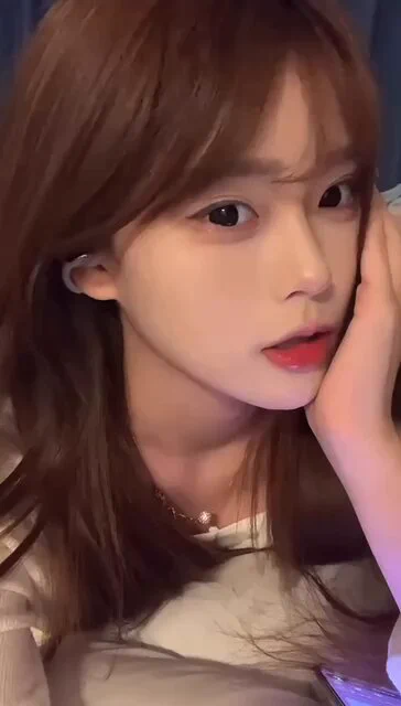 梵高今日推荐兼职线下❤️坐标： #杭州 ♡ —————————————— ♥中央美校毕业，擅长画画、做过主持，学过舞蹈，女朋友感十足s身材：天然美胸、A4腰联系客服⬇️🐧：3823697805微信: qaz08097654qqtg美女看照群：https://t.co/0S54FlasSKtg入会客服：https://t.co/kynkf2dgvZ有门槛 全程 🉑 https://t.co/HZYHWrXdU4