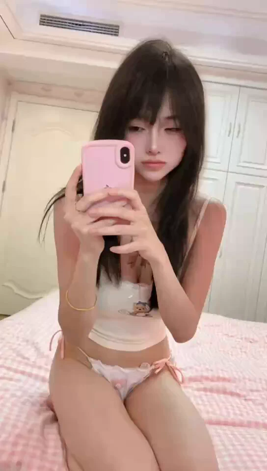 我也孤单啊，我也无助啊！那种好的聊天搭子太少了，聊的好，见面才舒服啊。投稿💌：@SexytoBaby@SexytoDoll@SexytoGirl@SexytoLady https://t.co/glx63fgMNn