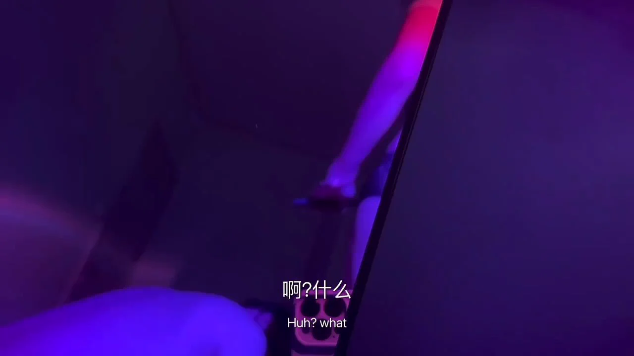 空少小狗被主人挑逗玩弄小乳头，挑逗勾引跟他是他人介绍认识的，一开始就知道我是S，我不知道他是m，后面熟悉了满满聊天，发现他居然恋足，慢慢开发，现在他调到其他城市的航空分公司去了，没办法配合我创作视频啦~ @ToBulaer @ToBulma @BulmaList @KawasawaSen https://t.co/EewhN4wpxF