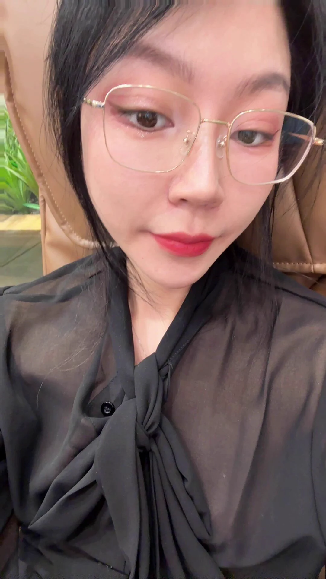 拍点啥素材啊？ https://t.co/rXOybRhV3H