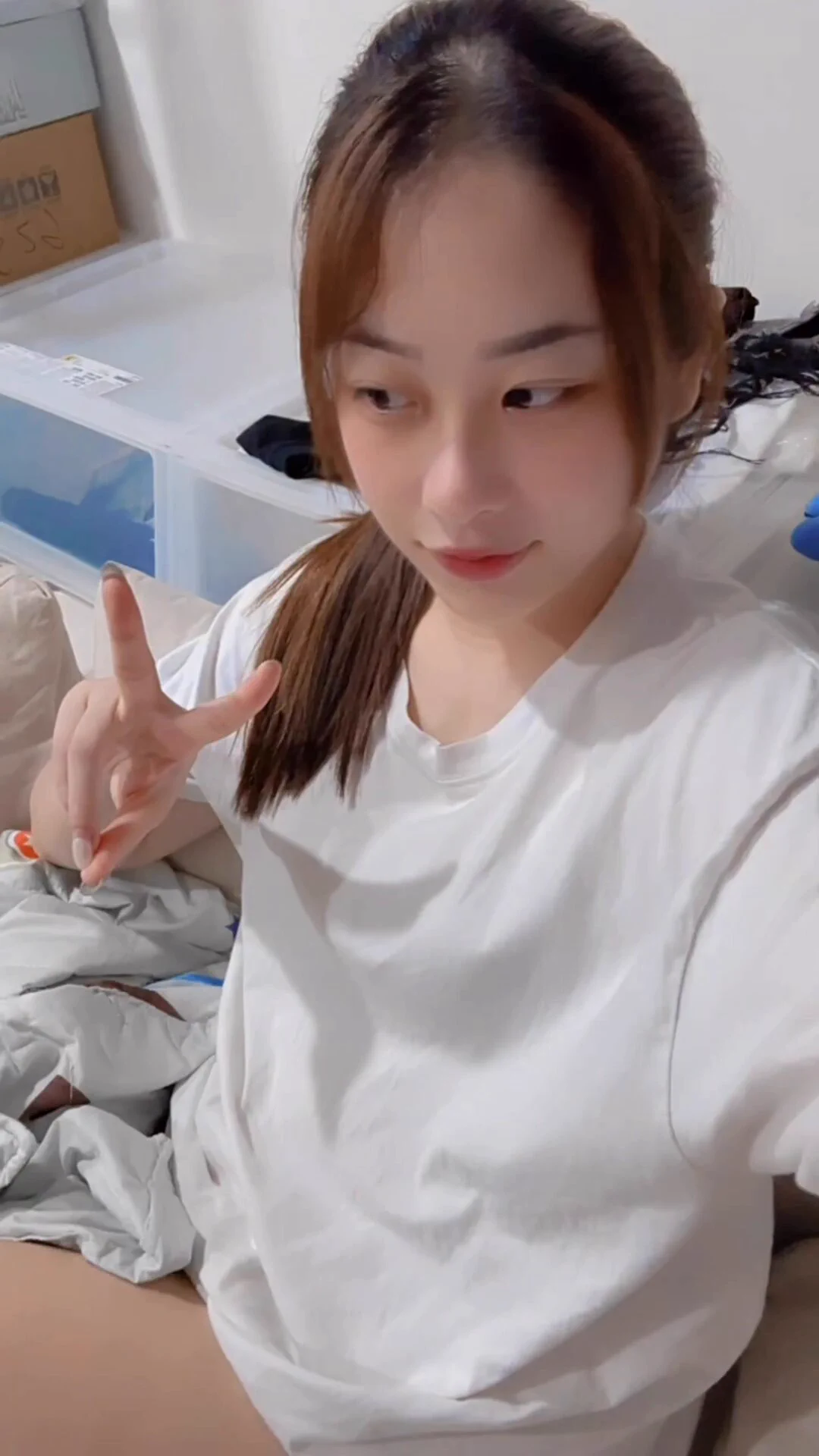 很多人說2002是大姊姊ㄌ那我怎麼辦還會是妹妹ㄇ🥺 https://t.co/mdZVL2hUDH