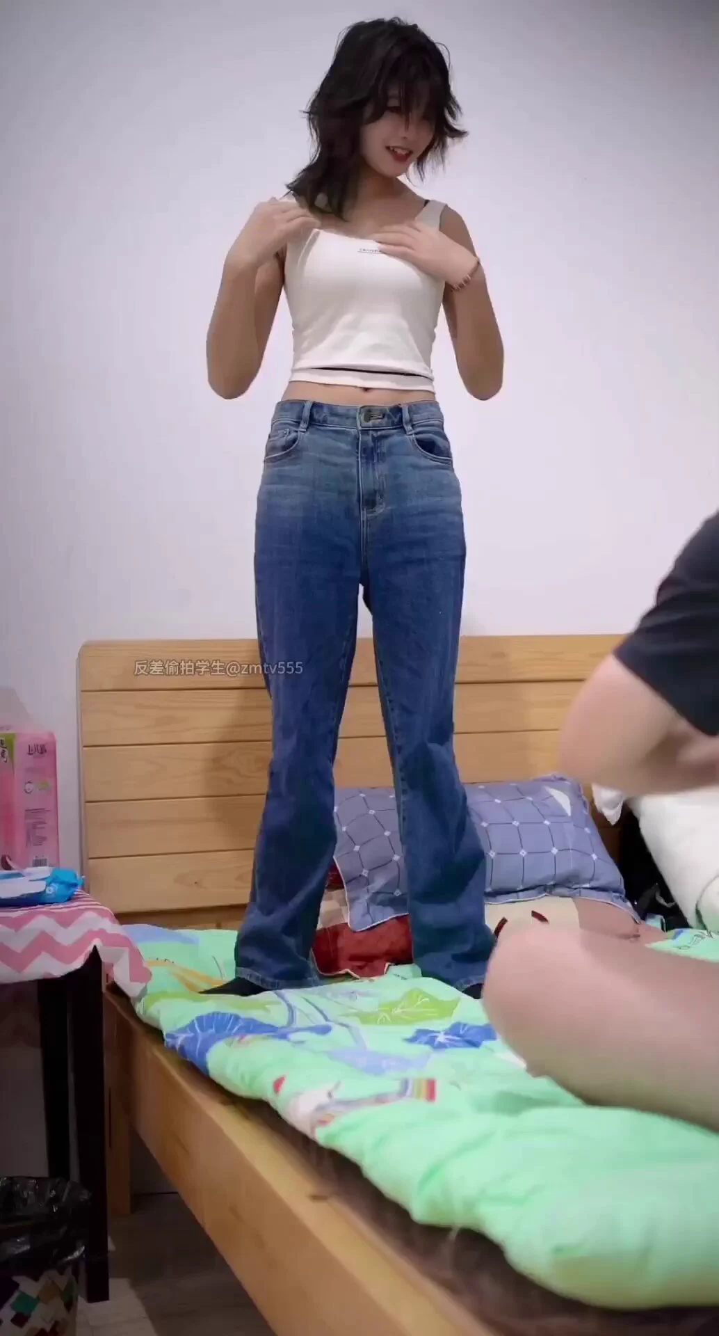 鱼哥最炸裂的极品嫩妹又来啦 水乳交融第二弹 水浒传一百零八式通通来一遍 什么姿势都有 超清4K设备拍摄完美呈现 鲍鱼插入细节清晰可见 哈哈 无敌了 https://t.co/7503FAzhFx