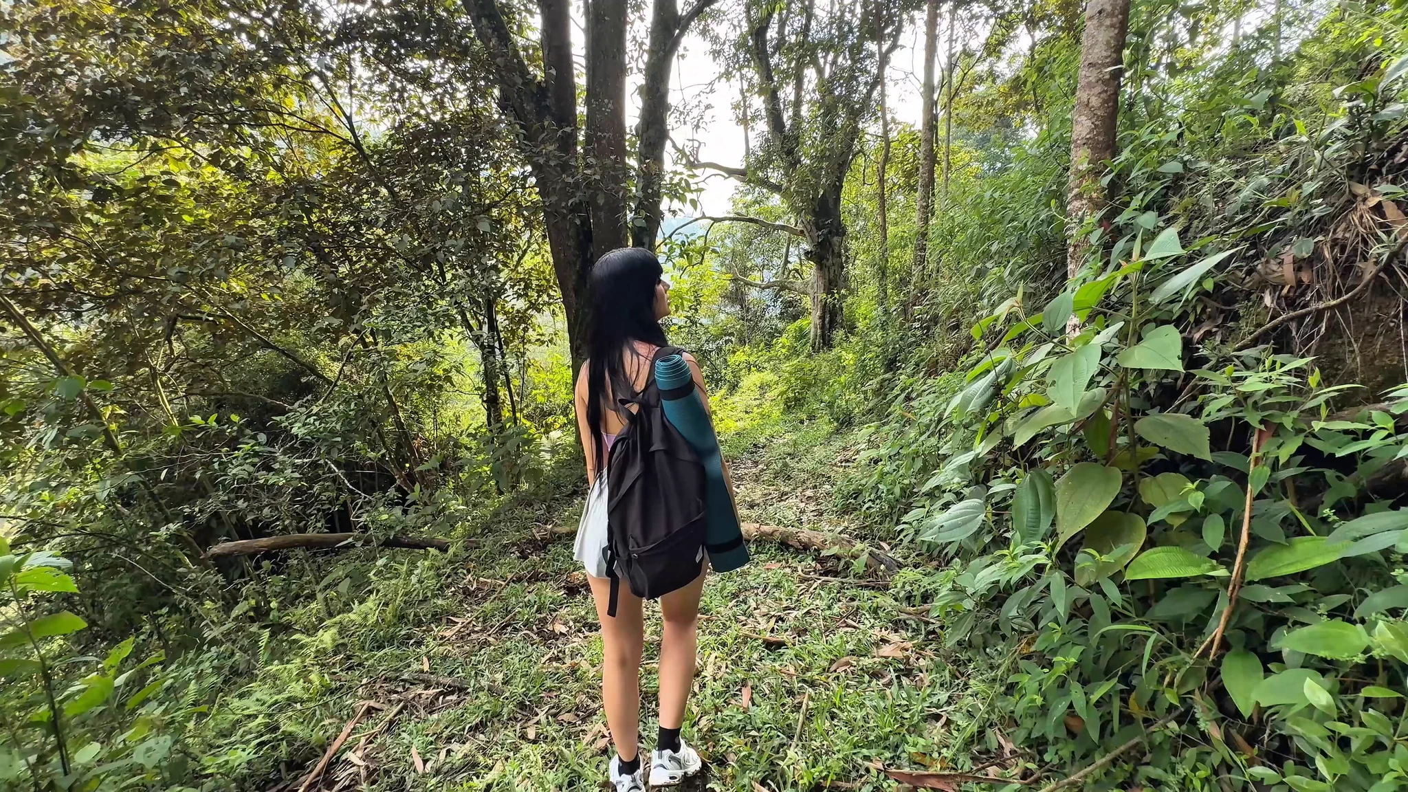 🚨NEW VIDEO🚨 Busty Latina Caught Trespassing. Give me that pussy or I Will Call The Police! 😳🥵 @Valentino_roca7 ⬇️ Link in the first comment ⬇️ https://t.co/xaTNvJZeci