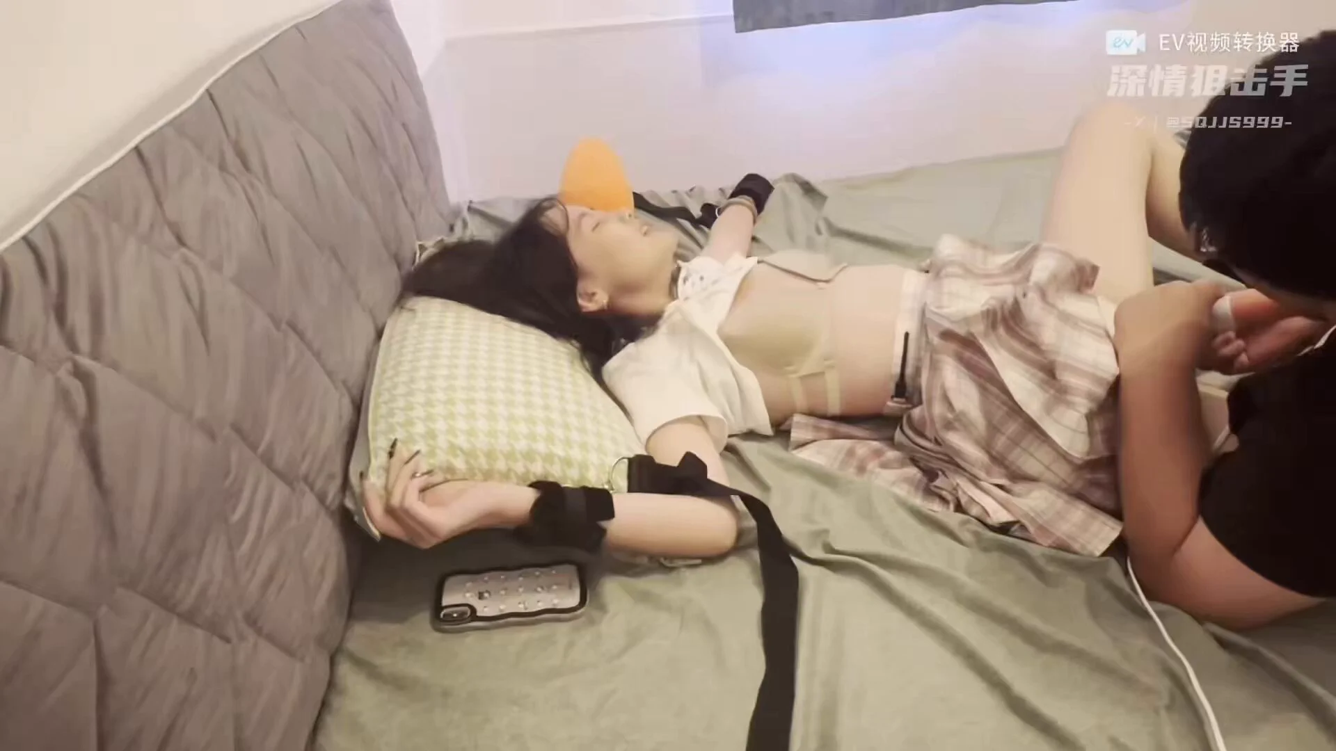 多少兄弟想向猪哥一样的？的确很是舒服，妹妹的叫声更是销魂，猪哥也是迫不及待拿出小家伙缓缓滑入… https://t.co/WWBQC251sm