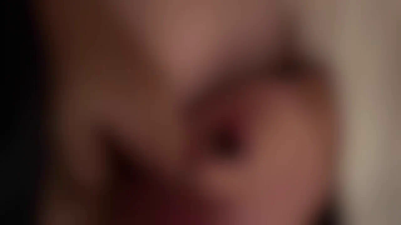 已經喝醉到沒什麼意識ㄌ但ㄐㄐ到嘴巴前面我還是會伸出舌頭、吐出口水潤滑⋯⋯好色喔⋯⋯⋯⋯吃ㄐㄐ是本能⋯⋯⋯身體迷有忘記⋯⋯⋯ https://t.co/eRZO25QZY7