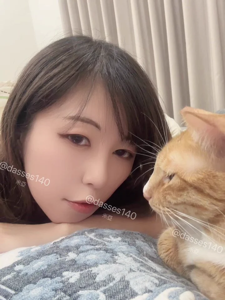 看看他小聰明的眼神😆都覺得他好可愛 https://t.co/FKkVSSeNRx
