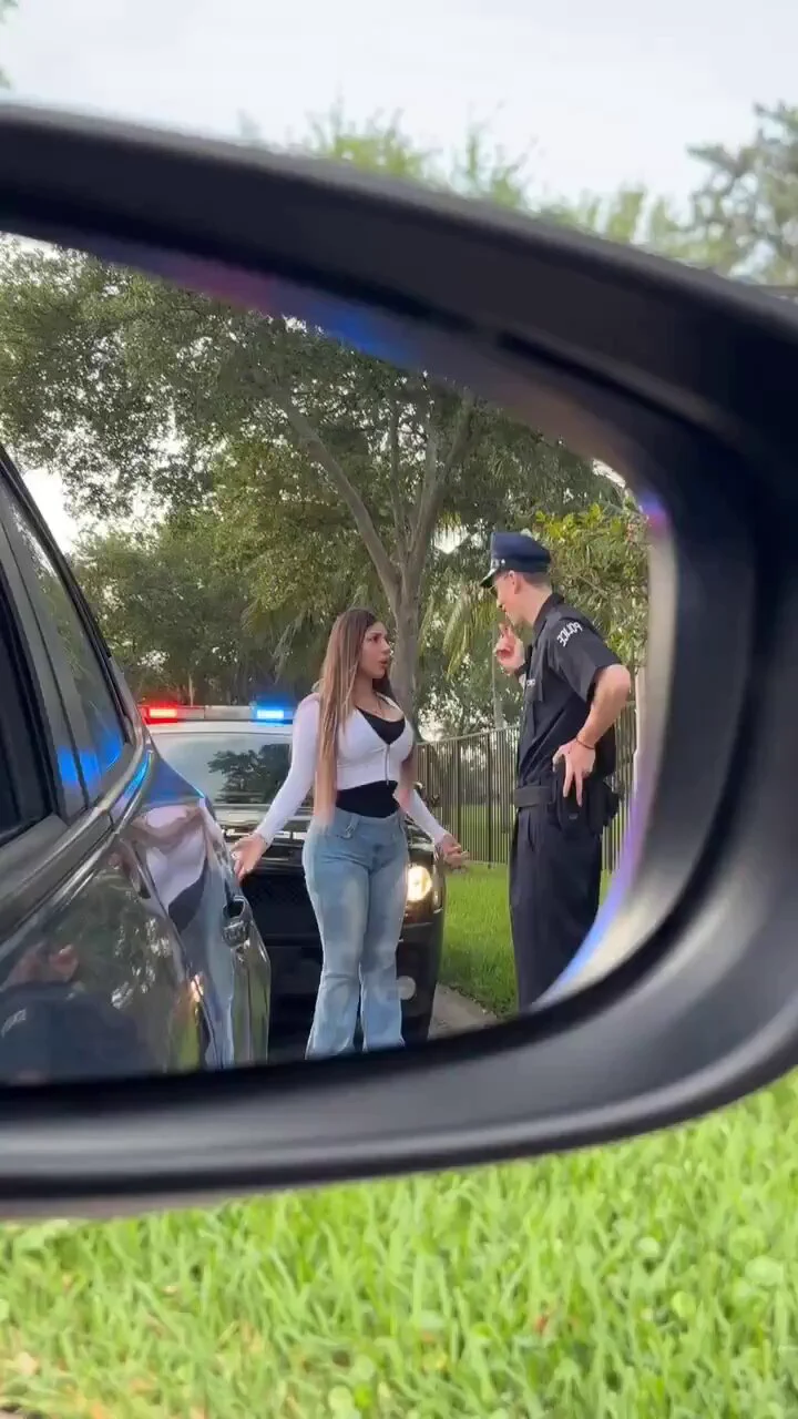 lock this cop up NOW https://t.co/hixKiBX8qO