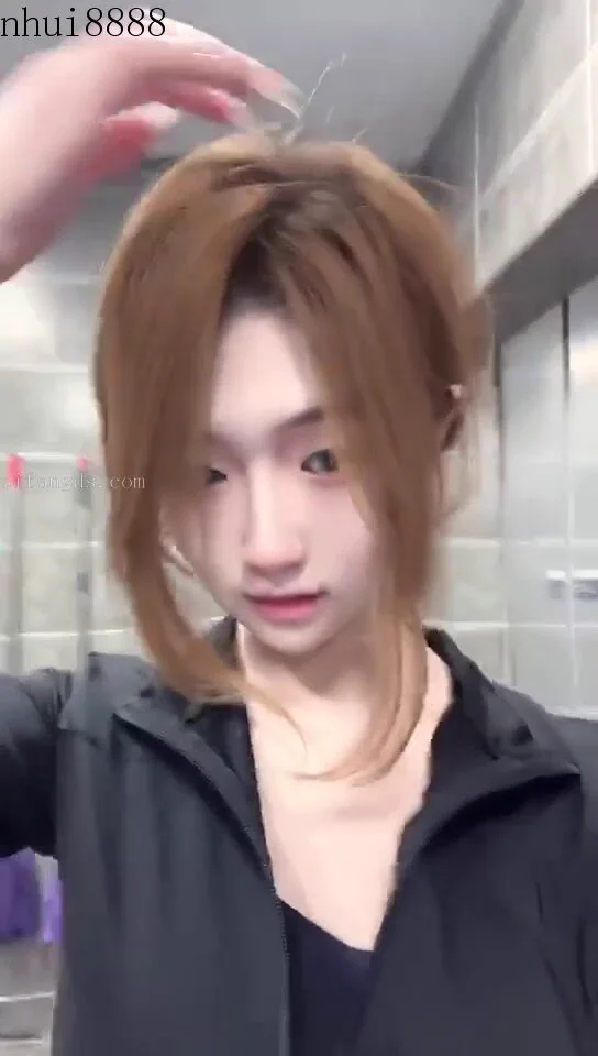 抖音何何子，我就知道你在抖音发烧是有原因的，私底下给大哥拍的视频花样挺多。@SexytoBaby@SexytoLady@SexytoDoll@SexytoGirl https://t.co/9t0YhTF5TE