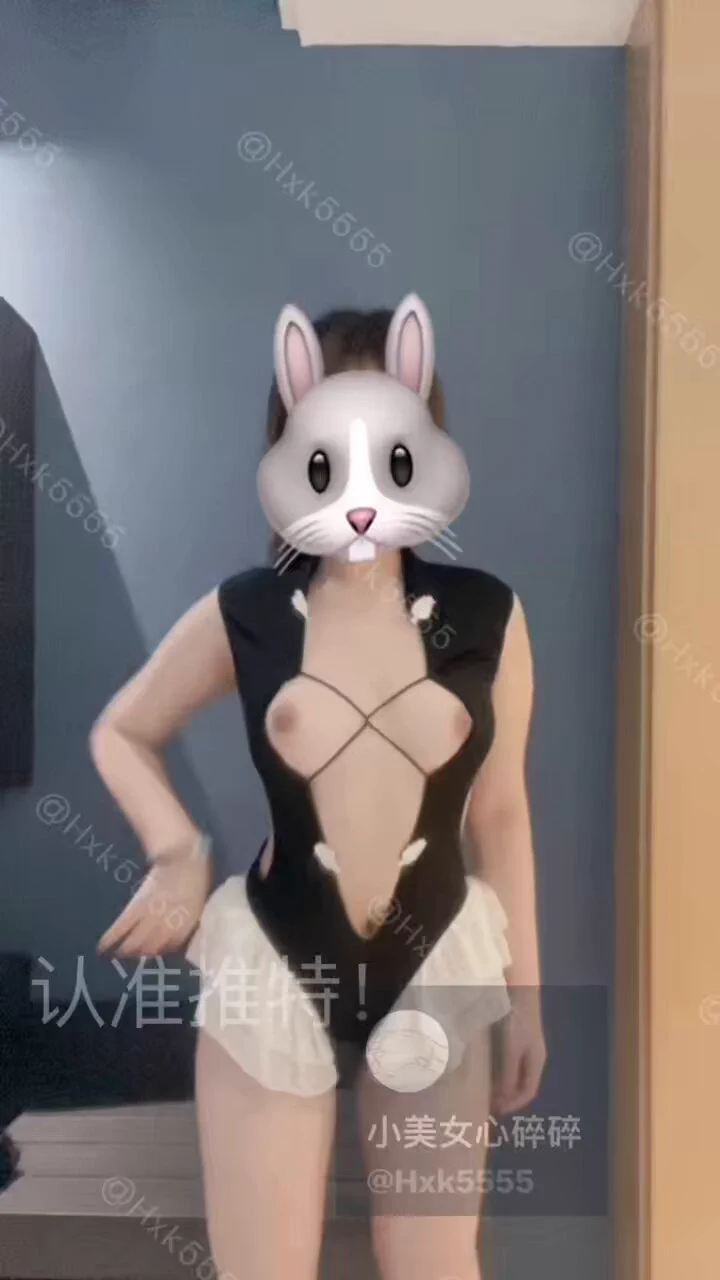 老艺术家的从容

@SexytoBaby 
@SexytoLady 
 @SexytoDoll 
 @SexytoGirl https://t.co/SvPoGUbkZL