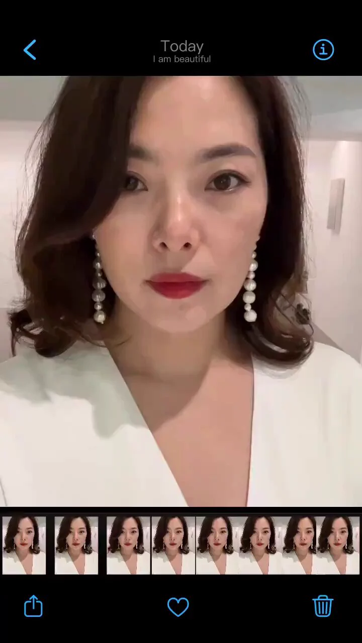 发个自拍和大家道晚安~请继续爱姐姐吧 https://t.co/8xAytrtZ1v