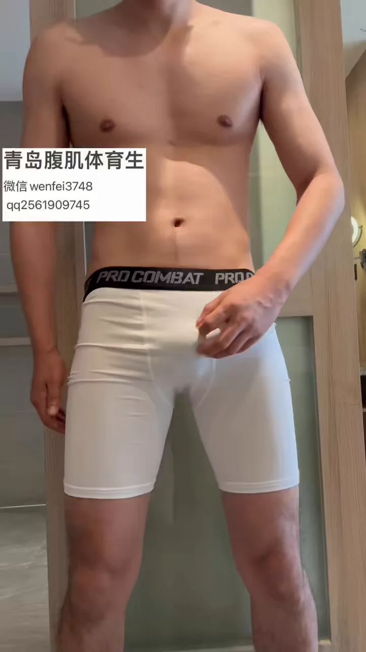 看到体育生爸爸的这根大屌，满脑子就想着怎么放进阴道里，把阴道填满，怎么让大龟头顶到子宫口。匍匐跪在爸爸脚下，被爸爸踩在脸后入的贱母狗而已跪着，袜子塞到嘴里含住体育生爸爸的臭脚踩着你的脸，母狗爽到大脑一片空白，骚穴不停排卵。@006share @tbzt2024 @007share @wqganenshi_ https://t.co/qFEQCdj9ZT
