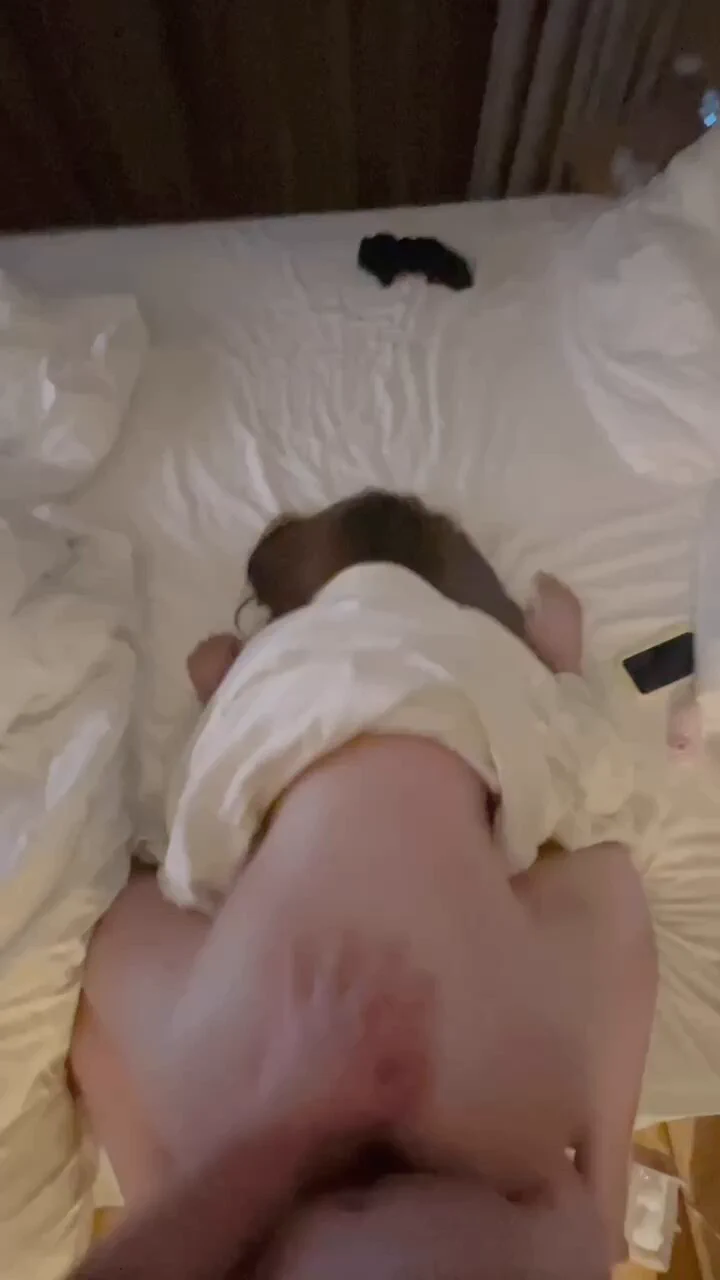 大屁股小萝莉的臀肉一波一波拍到蛋蛋上像海浪一样爽死了  操的他逼肉乱颤 飞溅的逼水弄的床上到处都是
@ToBulma @ToBulaer
@KawasawaSen @BulmaList https://t.co/UzUqEq930P