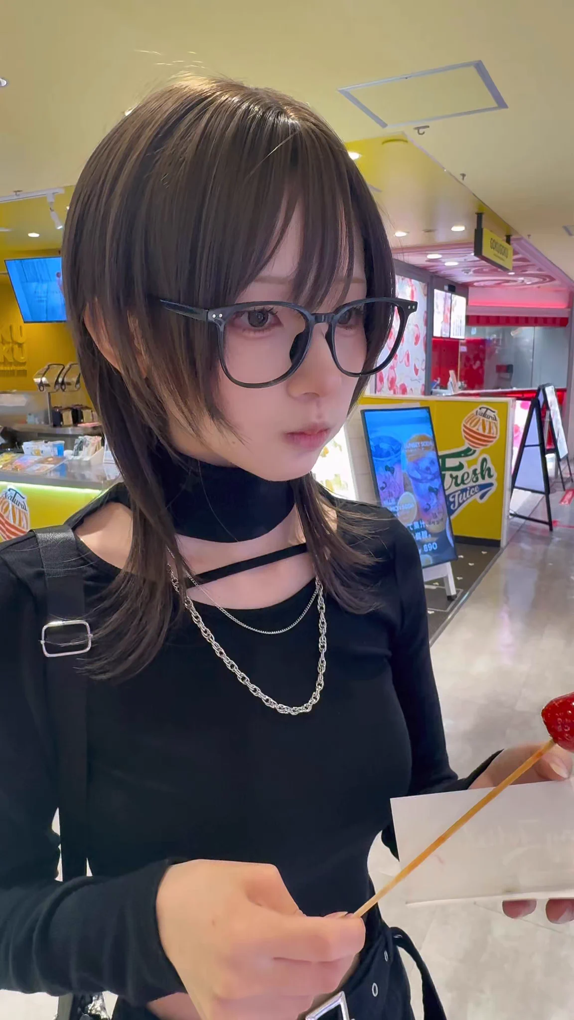 美味しくて踊ってたら怒られた https://t.co/EL0Ei1lsXx