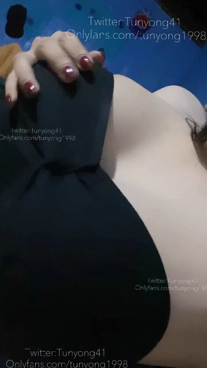 เต็มจอมั้ยคะ 😝🤪 https://t.co/NFP3eMJU8Z