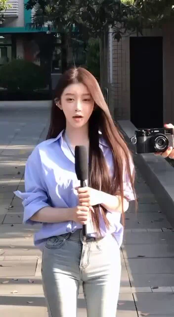 #沪W⬆️

03年 真实演员 可当场验
一个k不认识 
皮肤白皙 清纯可爱 初恋女友
🦶身高172  🐻D 三点粉 纯天然
佛系短开  🈲🍷

🐧：3036583332
 🛰️：mm1887038
 ✈️:   https://t.co/Xy0NSMUo1O
 看照门槛🚪 100 （永久有效） 备注zfb口令🧧
✈️  https://t.co/vyfa6SFXAd https://t.co/bgldqzdYKB