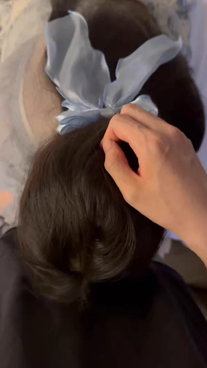 小母狗背着男朋友特地从广东坐飞机过来找我干她，我帮她把行李放到了酒店，一开始只是试探性的摸了胸，就听见她哼唧，之后气氛太暧昧她就主动脱了我的裤子帮我口，小穴的水都要流到地板上了...真是个骚货 

                @KawasawaSen 
@ToBulma @ToBulaer @BulmaList https://t.co/0OuNXdI60K