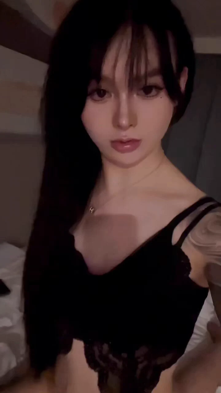 沉浸式欣赏ts顾恩婷给狗狗上课哦！@fixit4u22 ，目前在杭州哦，需要上课的宝宝联系哦！ https://t.co/LG2dK2sNTR