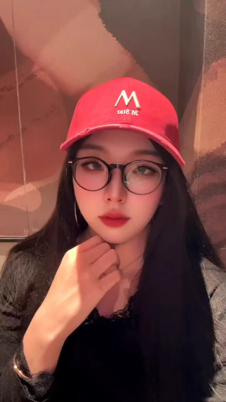 ɢᴇᴛ ᴏᴠᴇʀ ʜᴇʀᴇ🖤|||#我的自拍分享 https://t.co/vumCe7ew4W