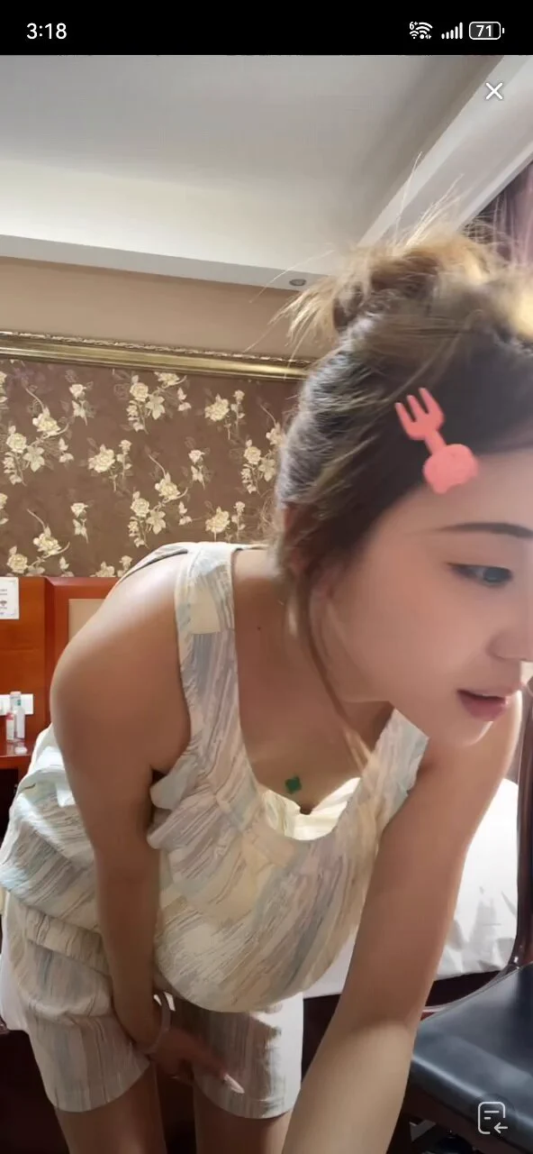 新的新的 新的美女走光 https://t.co/7r9UGw1w8t