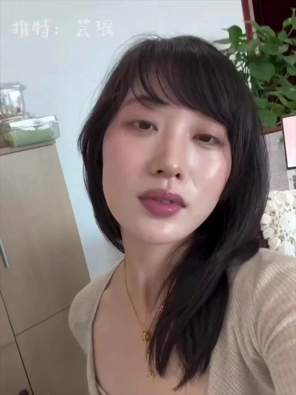 果然 欲求不满是会写在脸上的... https://t.co/JOy7Y54HY3