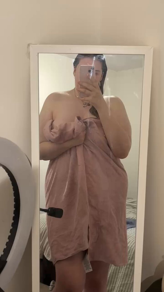 Chudai 💋 https://t.co/fWeWlcUS6Z