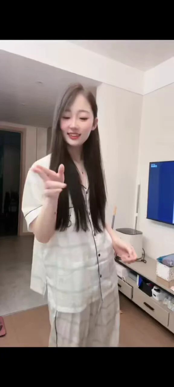 点击加入抖音录屏交流群👉 https://t.co/BSgS7McChM https://t.co/ruj98LbLL7