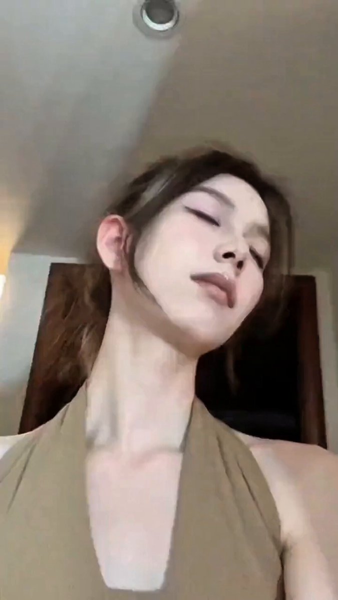 wataa🌿 https://t.co/WKE7MhOE5m