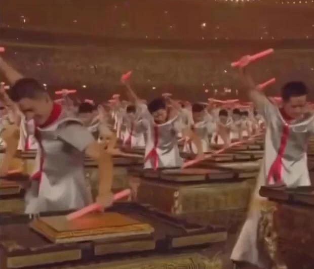 The sound of 2,008 people drumming together at the opening ceremony of the 2008 Beijing Olympics https://t.co/rLFS3GRlur